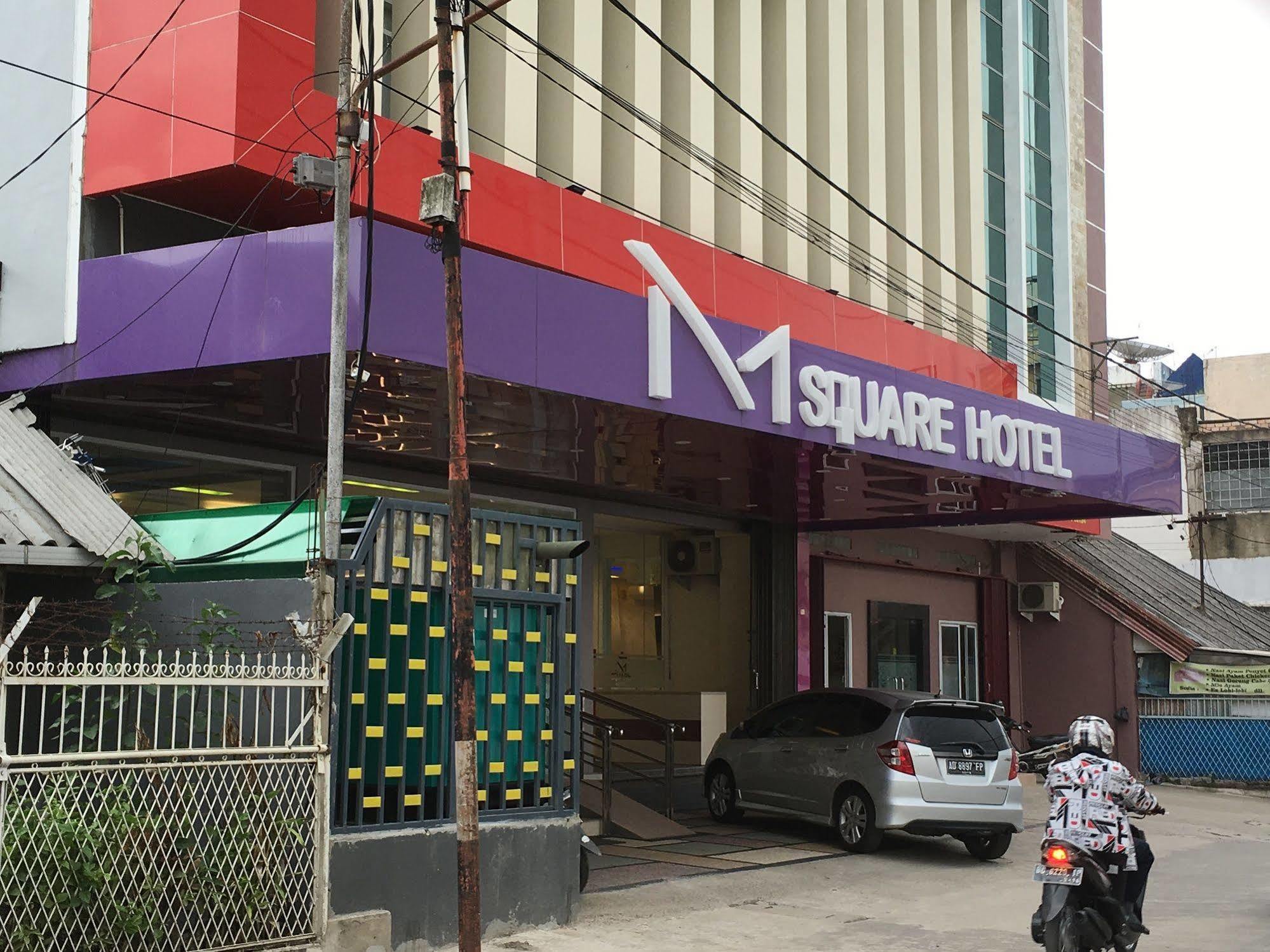 Hotel Msquare Palembang Exterior foto